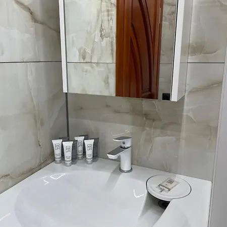 Brivibas - North & South, Free Privat Parking, Free Wifi, Self Check-in * Рига